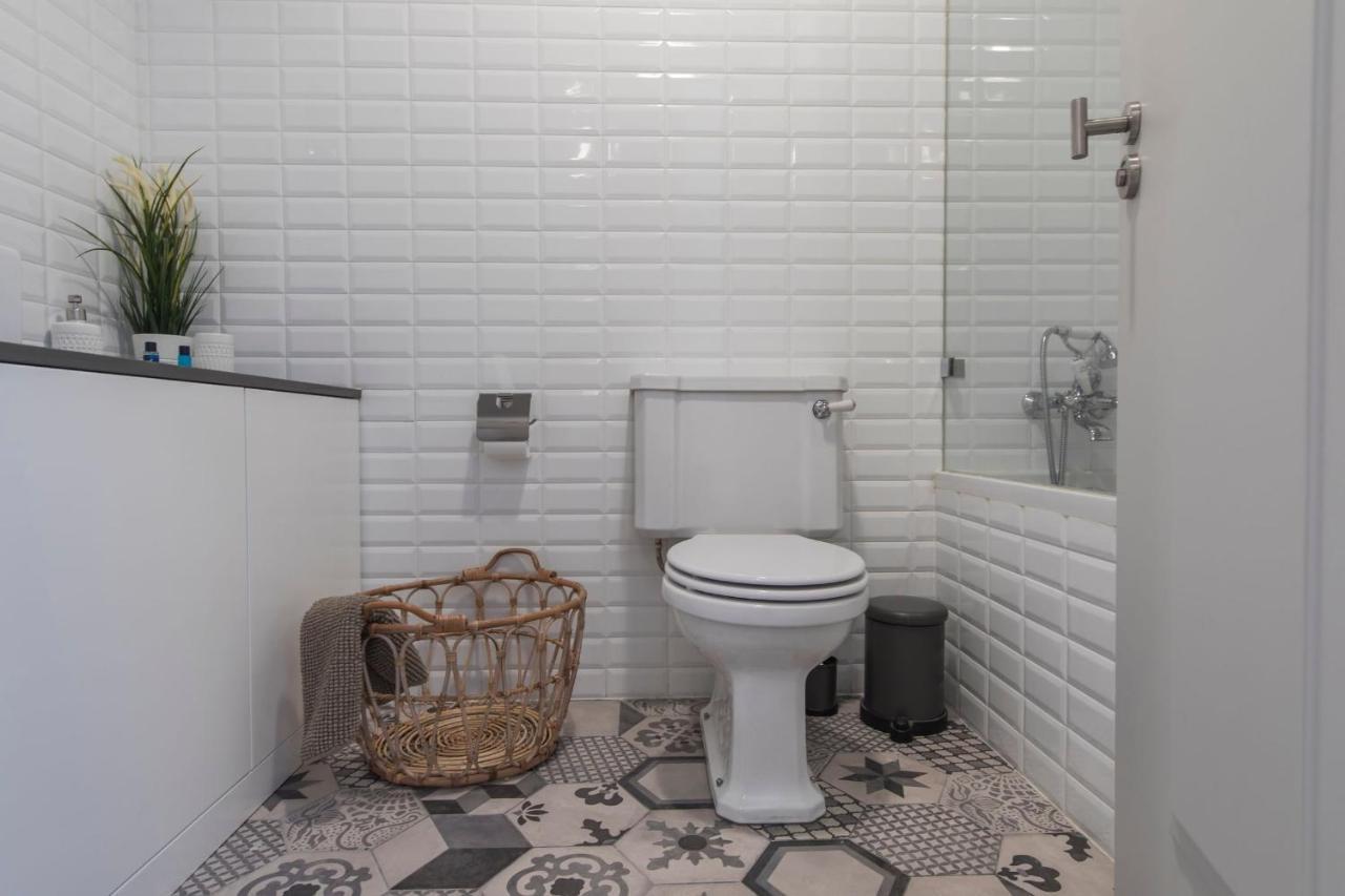 Lovelystay - 3 Bedroom Downtown Wonderwall Lisboa Екстериор снимка
