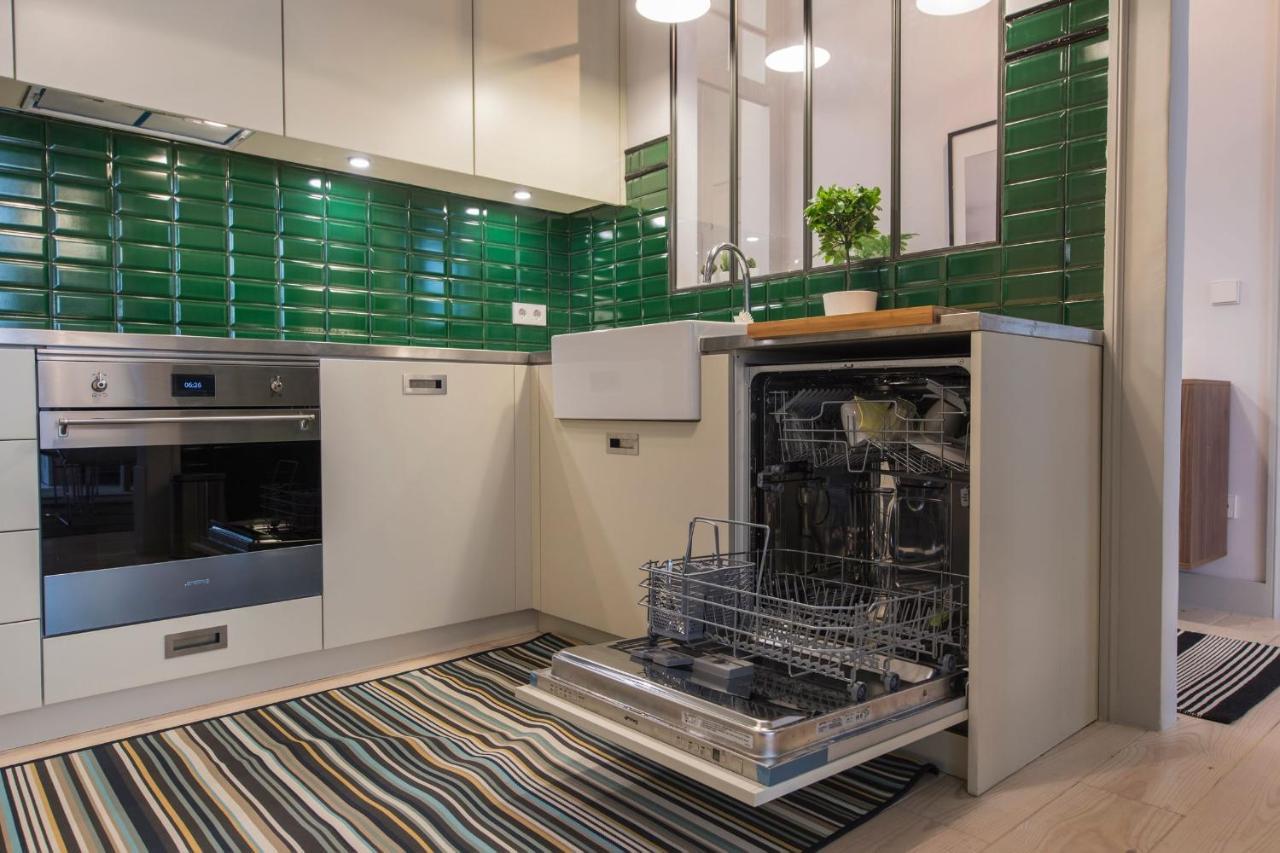Lovelystay - 3 Bedroom Downtown Wonderwall Lisboa Екстериор снимка