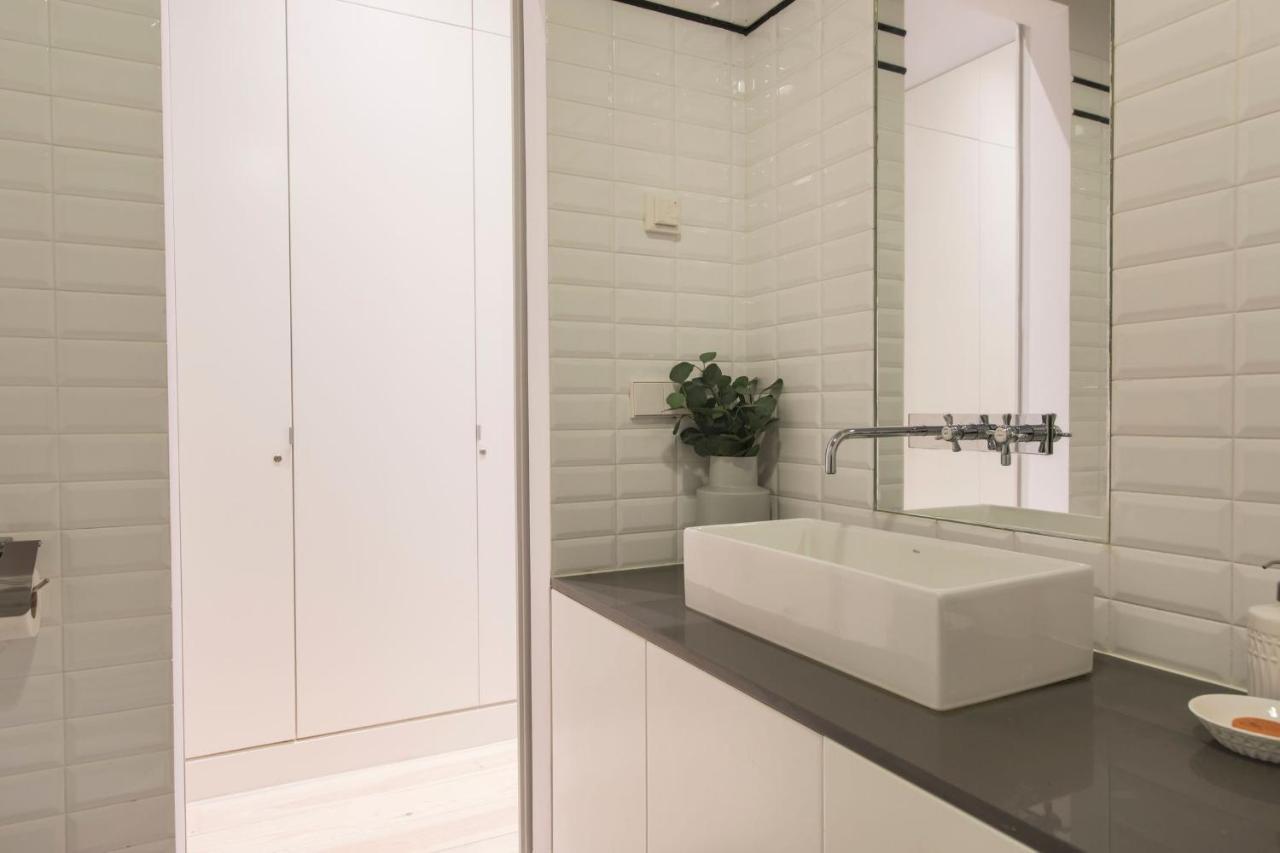 Lovelystay - 3 Bedroom Downtown Wonderwall Lisboa Екстериор снимка