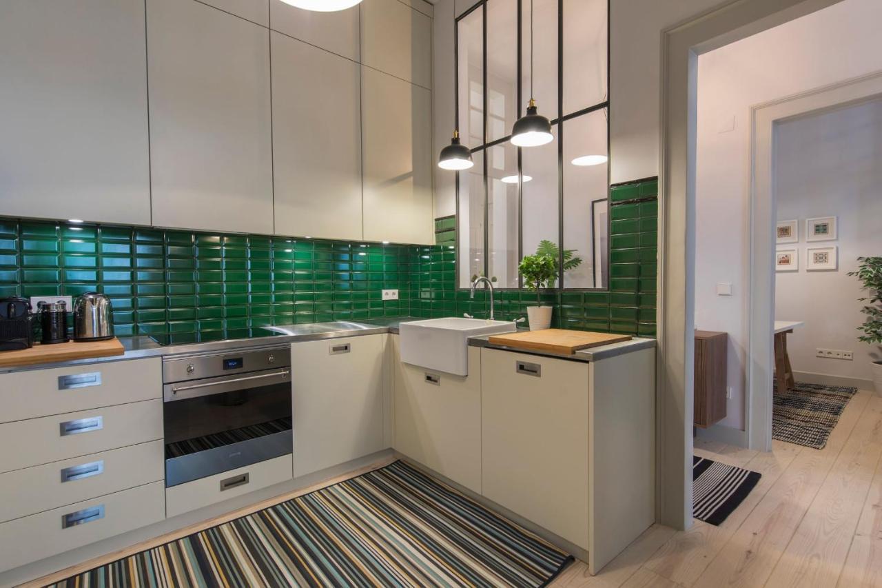 Lovelystay - 3 Bedroom Downtown Wonderwall Lisboa Екстериор снимка